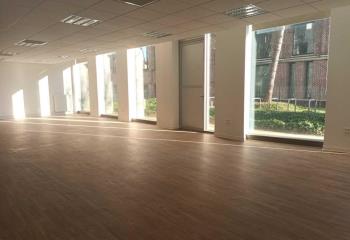 Location bureau Lille (59000) - 575 m² à Lille - 59000