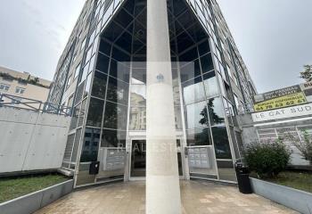 Location bureau Lyon 8 (69008) - 217 m² à Lyon 8 - 69008