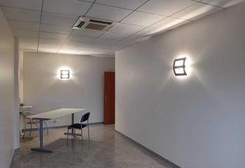 Location bureau Magny-le-Hongre (77700) - 23 m²