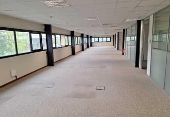 Location bureau Mérignac (33700) - 1053 m²