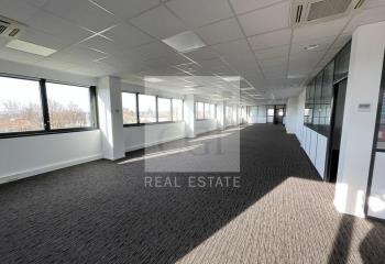 Location bureau Meyzieu (69330) - 115 m²