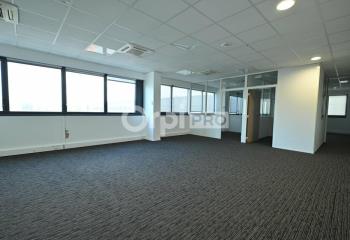 Location bureau Meyzieu (69330) - 115 m² à Meyzieu - 69330