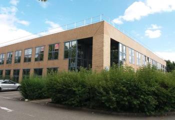 Location bureau Montigny-le-Bretonneux (78180) - 1216 m²