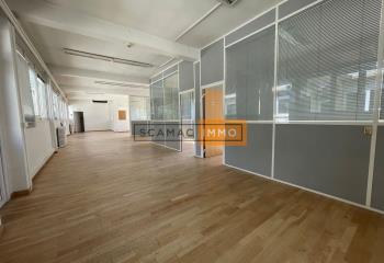 Location bureau Nanterre (92000) - 230 m²