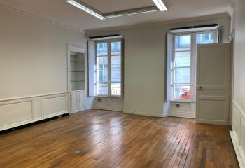 Location bureau Nantes (44000) - 88 m² à Nantes - 44000