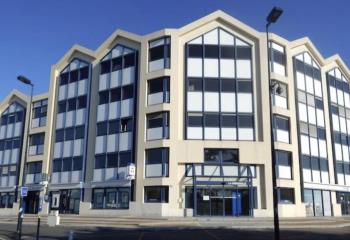 Location bureau Nantes (44300) - 54 m²