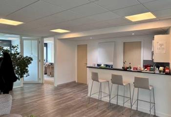 Location bureau Neuilly-sur-Seine (92200) - 148 m²