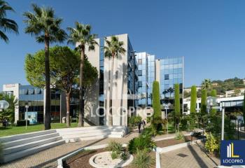 Location bureau NICE (06200) - 876 m² à Nice - 06000