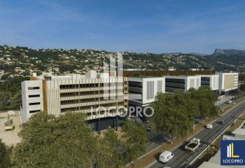 Location bureau NICE (06200) - 672 m² à Nice - 06000