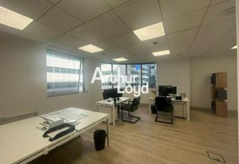 Location bureau NICE (06200) - 62 m² à Nice - 06000