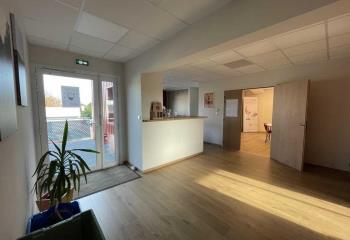 Location bureau Nîmes (30900) - 73 m²