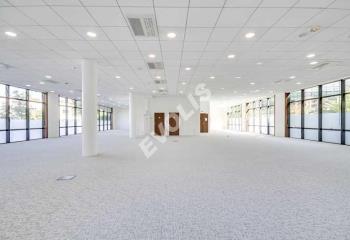 Location bureau Noisy-le-Grand (93160) - 350 m²