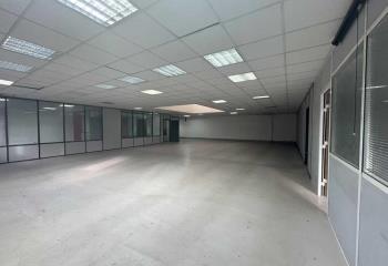 Location bureau Noisy-le-Grand (93160) - 808 m²