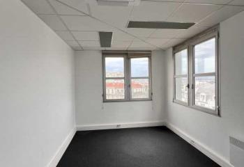 Location bureau Pantin (93500) - 86 m² à Pantin - 93500