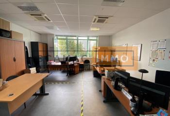 Location bureau Pantin (93500) - 430 m² à Pantin - 93500