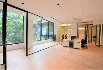 Location bureau Paris 10 (75010) - 260 m²