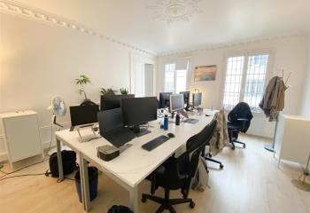 Location bureau Paris 10 (75010) - 137 m² à Paris 10 - 75010