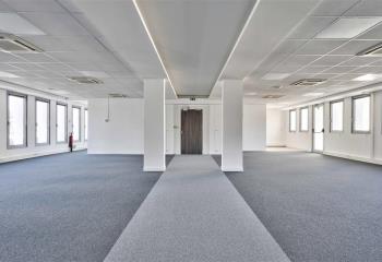 Location bureau Paris 15 (75015) - 243 m² à Paris 15 - 75015