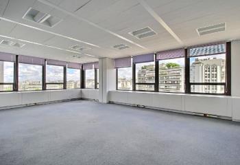 Location bureau Paris 15 (75015) - 12492 m² à Paris 15 - 75015