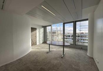 Location bureau Paris 16 (75016) - 236 m²