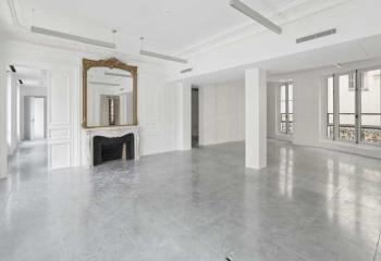 Location bureau Paris 17 (75017) - 180 m² à Paris 17 - 75017