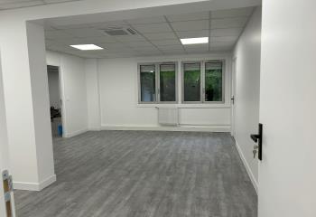 Location bureau Paris 18 (75018) - 416 m²