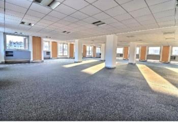 Location bureau Paris 19 (75019) - 1036 m²