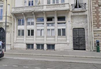 Location bureau Paris 8 (75008) - 325 m²