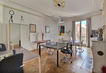 Location bureau Paris 8 (75008) - 192 m² à Paris 8 - 75008