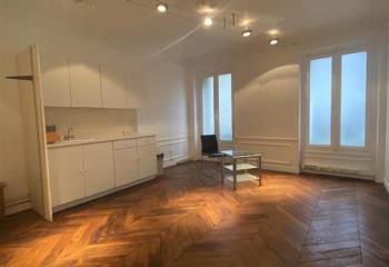 Location bureau Paris 8 (75008) - 40 m²