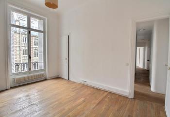 Location bureau Paris 8 (75008) - 91 m² à Paris 8 - 75008