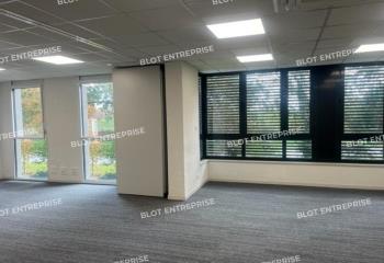 Location bureau Plescop (56890) - 62 m²