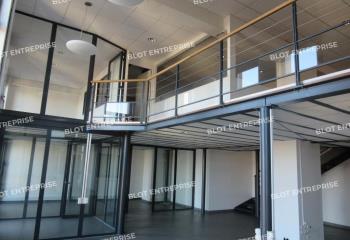 Location bureau Rennes (35000) - 242 m² à Rennes - 35000