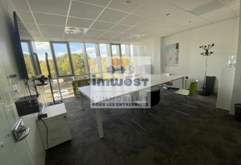 Location bureau Rennes (35000) - 656 m² à Rennes - 35000