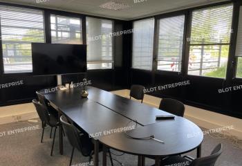 Location bureau Rennes (35700) - 275 m² à Rennes - 35000