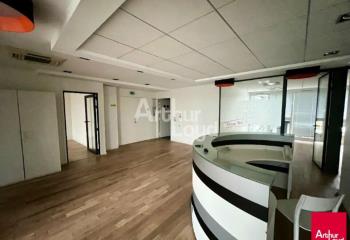 Location bureau Rennes (35000) - 306 m² à Rennes - 35000