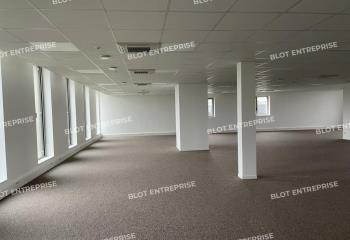 Location bureau Rennes (35000) - 375 m²