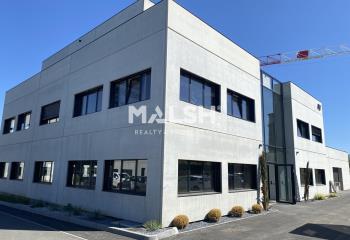 Location bureau Rillieux-la-Pape (69140) - 56 m²