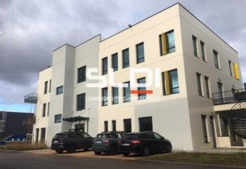 Location bureau Rillieux-la-Pape (69140) - 109 m²