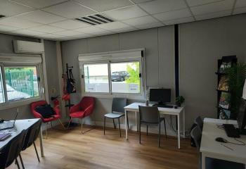 Location bureau Riom (63200) - 130 m²