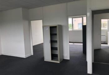 Location bureau Saint-Avertin (37550) - 130 m² à Saint-Avertin - 37550