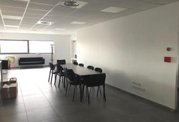 Location bureau Saint-Cyr-sur-Loire (37540) - 256 m² à Saint-Cyr-sur-Loire - 37540