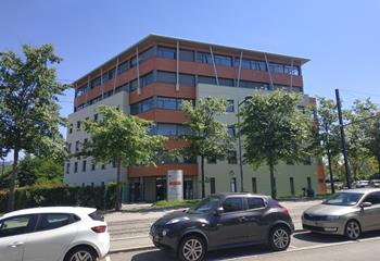 Location bureau Saint-Étienne (42000) - 156 m²