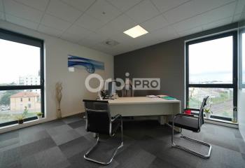 Location bureau Saint-Fons (69190) - 64 m² à Saint-Fons - 69190