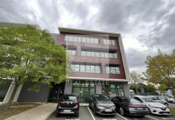 Location bureau Saint-Priest (69800) - 80 m²