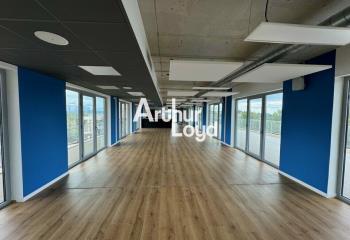 Location bureau Sophia Antipolis (06560) - 229 m²