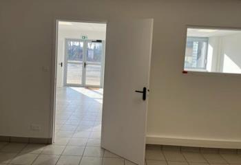 Location bureau Thiers (63300) - 80 m²