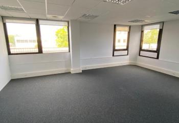 Location bureau Toulouse (31100) - 179 m²