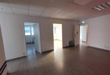 Location bureau Trégueux (22950) - 440 m² à Trégueux - 22950