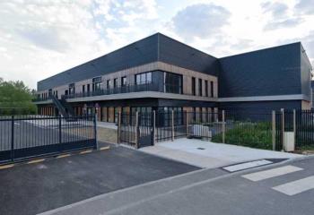 Location bureau Vaires-sur-Marne (77360) - 1044 m²